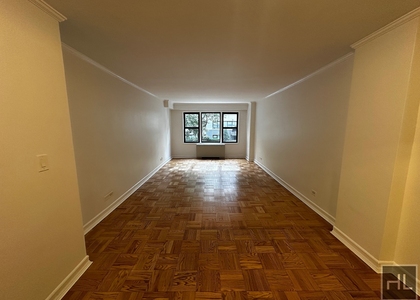 East 63 Street - Photo 1