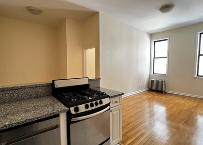 West 56 Street - Photo 1