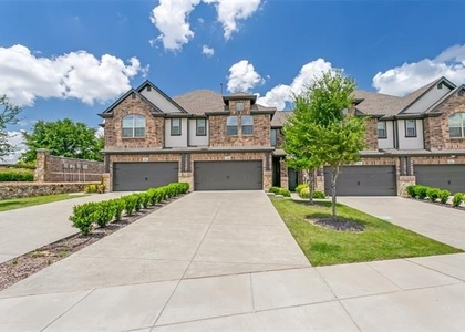 1028 Emil Place - Photo 1