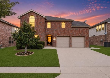 9121 Liberty Crossing Drive - Photo 1