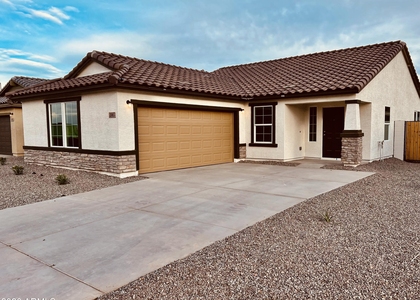 2083 E Velvet Place - Photo 1