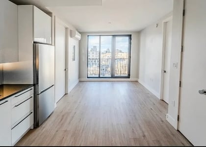 815 Flatbush Avenue - Photo 1