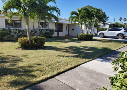 2460 Ne 215th Street - Photo 1