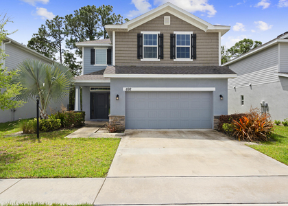 692 Ne Turtleback Trail - Photo 1