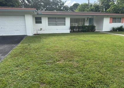 860 Nw 65th Avenue - Photo 1