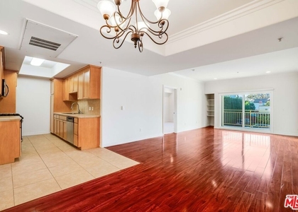 3328 Oakhurst Avenue - Photo 1