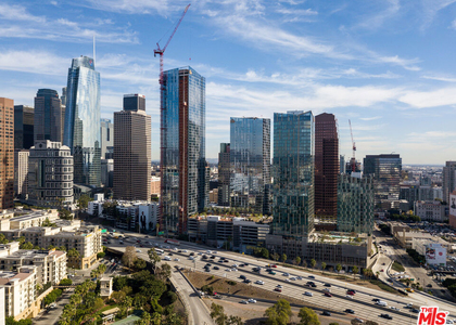 889 Francisco Street - Photo 1