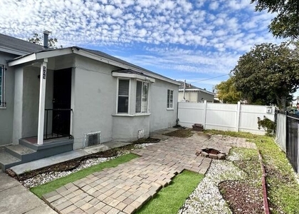 505 Edgewood Street - Photo 1