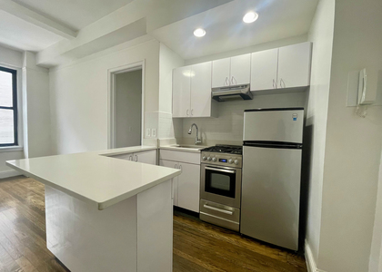 East 46th Street - Photo 1