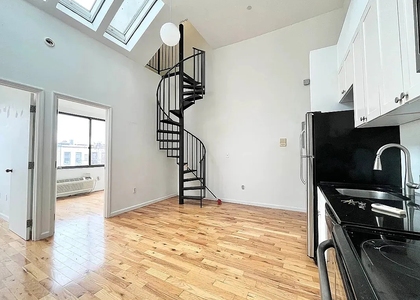 324 Melrose Street - Photo 1