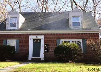 225 S Allen Street - Photo 1