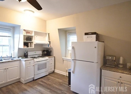 405 N Washington Avenue - Photo 1