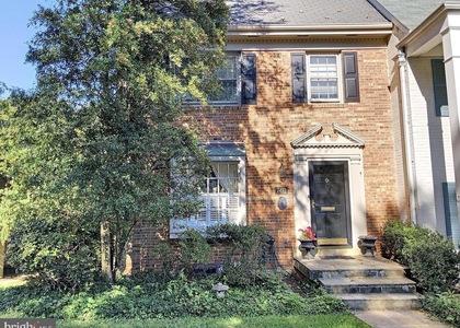 7412 Hallcrest Drive - Photo 1