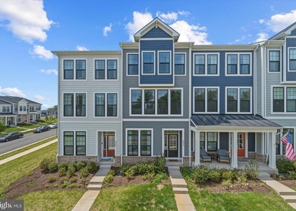 4256 Frost Street - Photo 1
