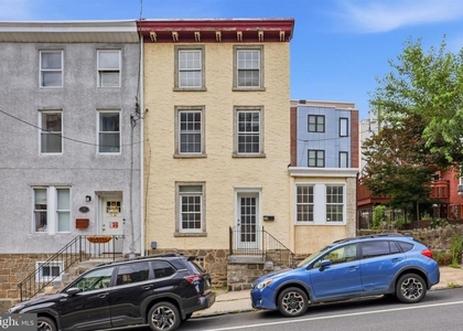 134 Shurs Lane - Photo 1