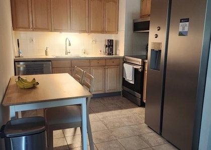 137 Lorraine Avenue - Photo 1