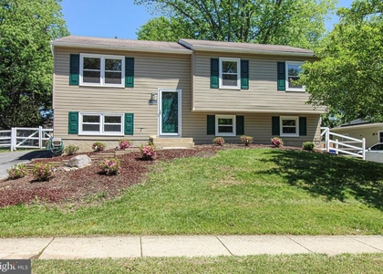 24201 Bush Hill Road - Photo 1