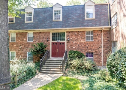 874 College Parkway - Photo 1
