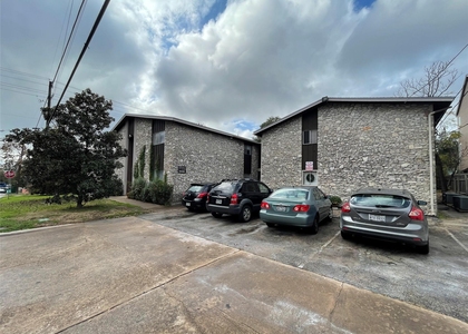 104 E 32nd St - Photo 1