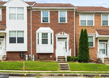 3820 Rolling Way - Photo 1