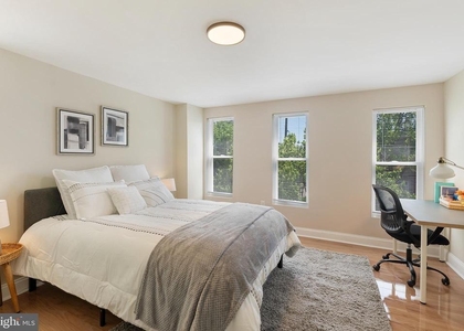 1102-b Carroll Street - Photo 1