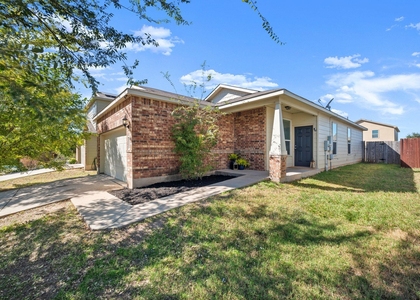 5704 Levenwood Ln - Photo 1