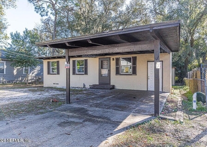 8306 Galveston Avenue - Photo 1