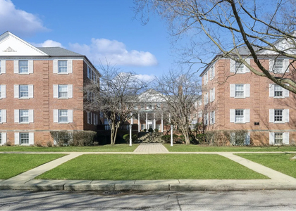 1400 Hinman Avenue - Photo 1