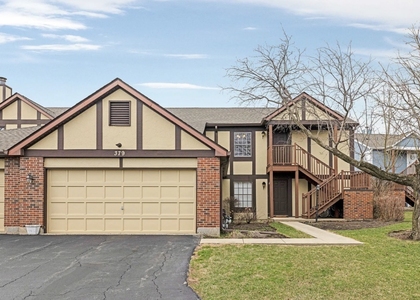 379 Sandhurst Circle - Photo 1