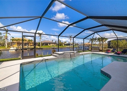 2307 Sw 40th Street - Photo 1
