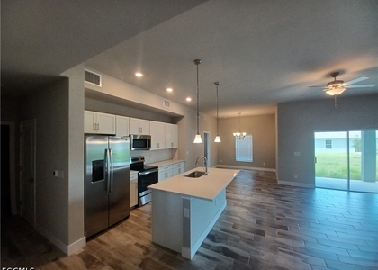 1740 Nw 9th Terrace - Photo 1