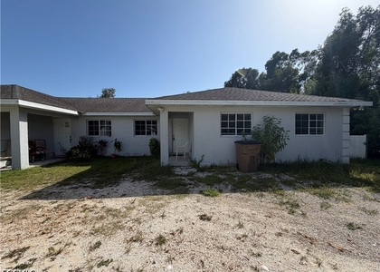 5135 25th Street Sw - Photo 1