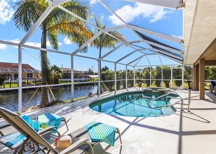 4131 Sw 17th Place - Photo 1