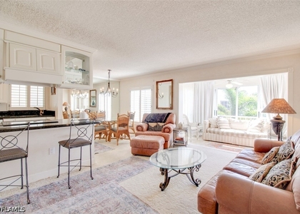 250 7th Avenue S - Photo 1