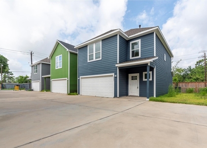 8202 Homewood Lane - Photo 1