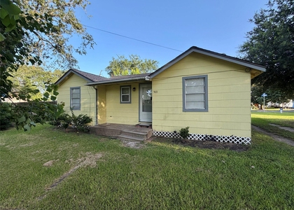 503 Mckee Street - Photo 1