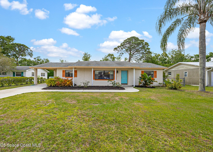 623 Hillcrest Avenue - Photo 1