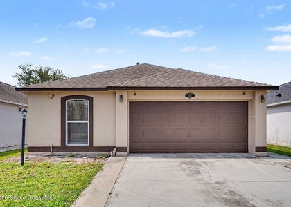 2781 Maderia Circle - Photo 1