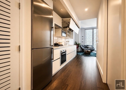 East 44th Street - Photo 1