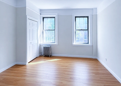West 13th Street - Photo 1
