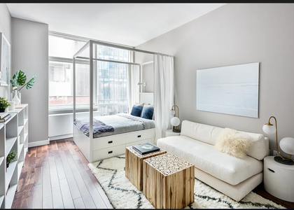 West 28th Street - Photo 1