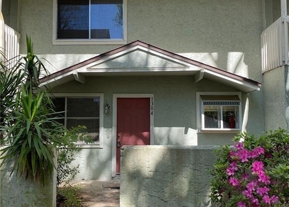 4411 Sw 34th Street - Photo 1