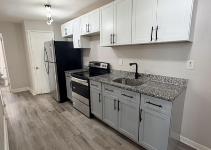 478 N Pennsylvania Avenue - Photo 1