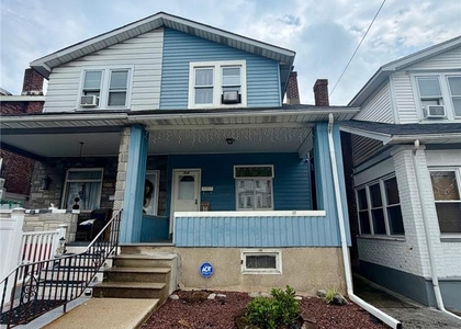 506 E Hamilton Street - Photo 1