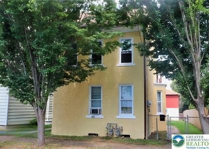 526 Prospect Avenue - Photo 1
