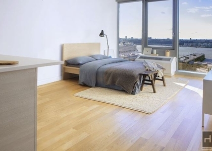 West 54th Street - Photo 1