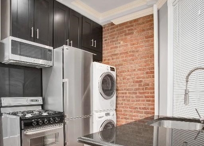 West 108 Street - Photo 1