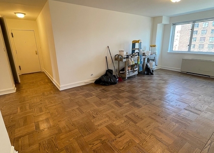East 71st Street - Photo 1