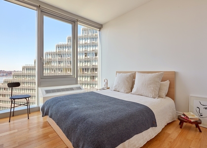 West 54th Street - Photo 1