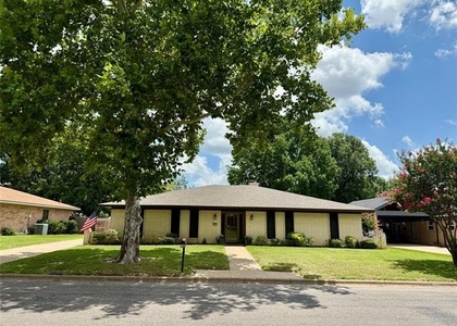 3005 Anthony Drive - Photo 1